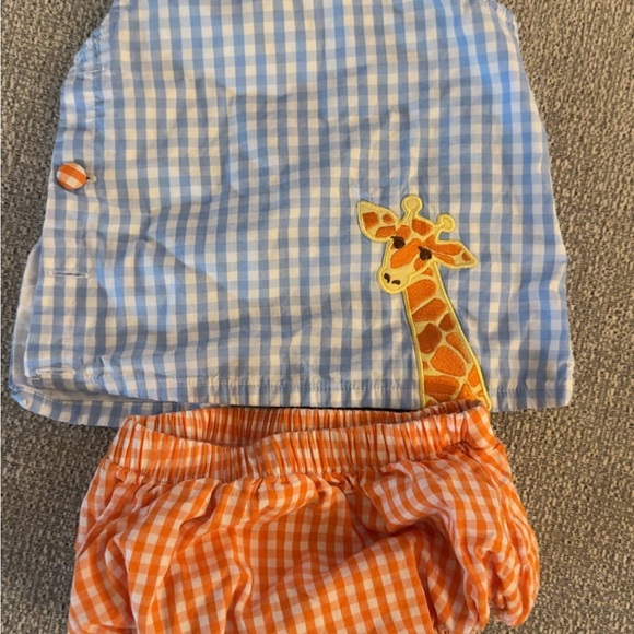 Stitchy Fish Giraffe Embroidered Blue and Orange Kids Set - Picture 1 of 1